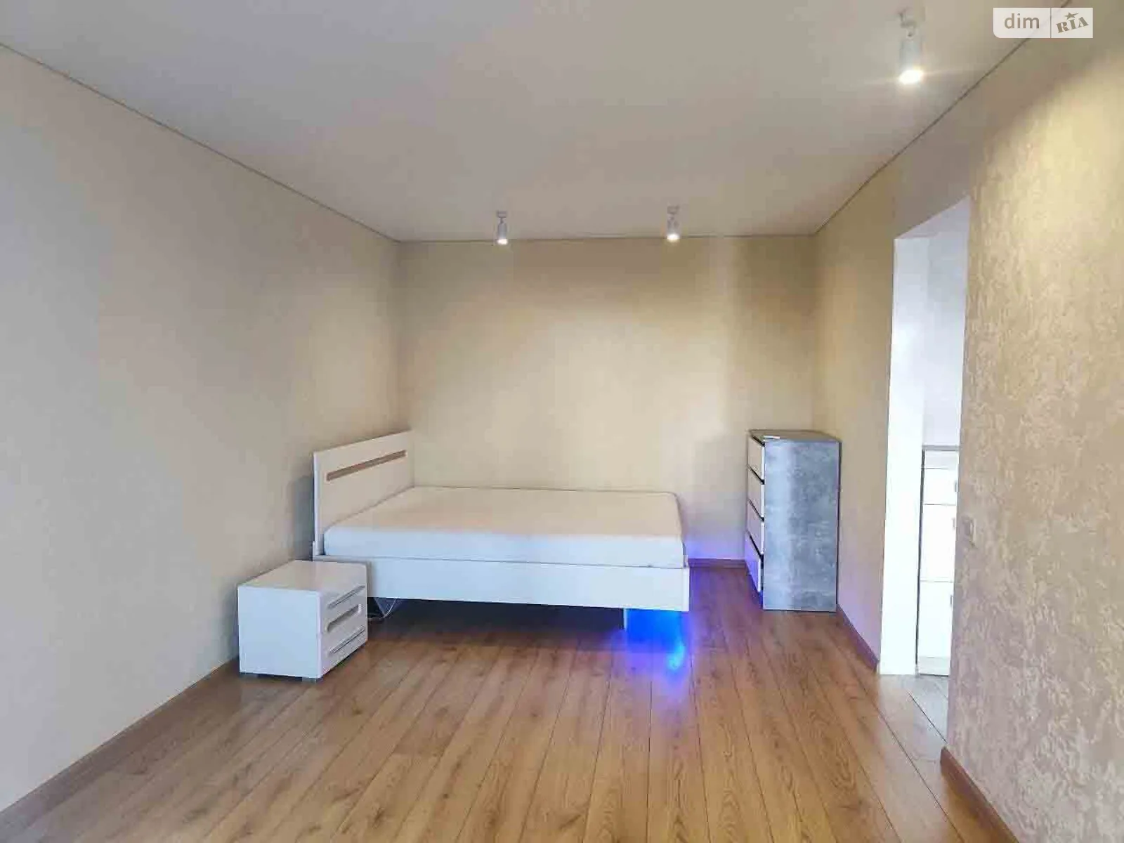 Сдается в аренду 2-комнатная квартира 45 кв. м в Днепре, бул. Славы - фото 1