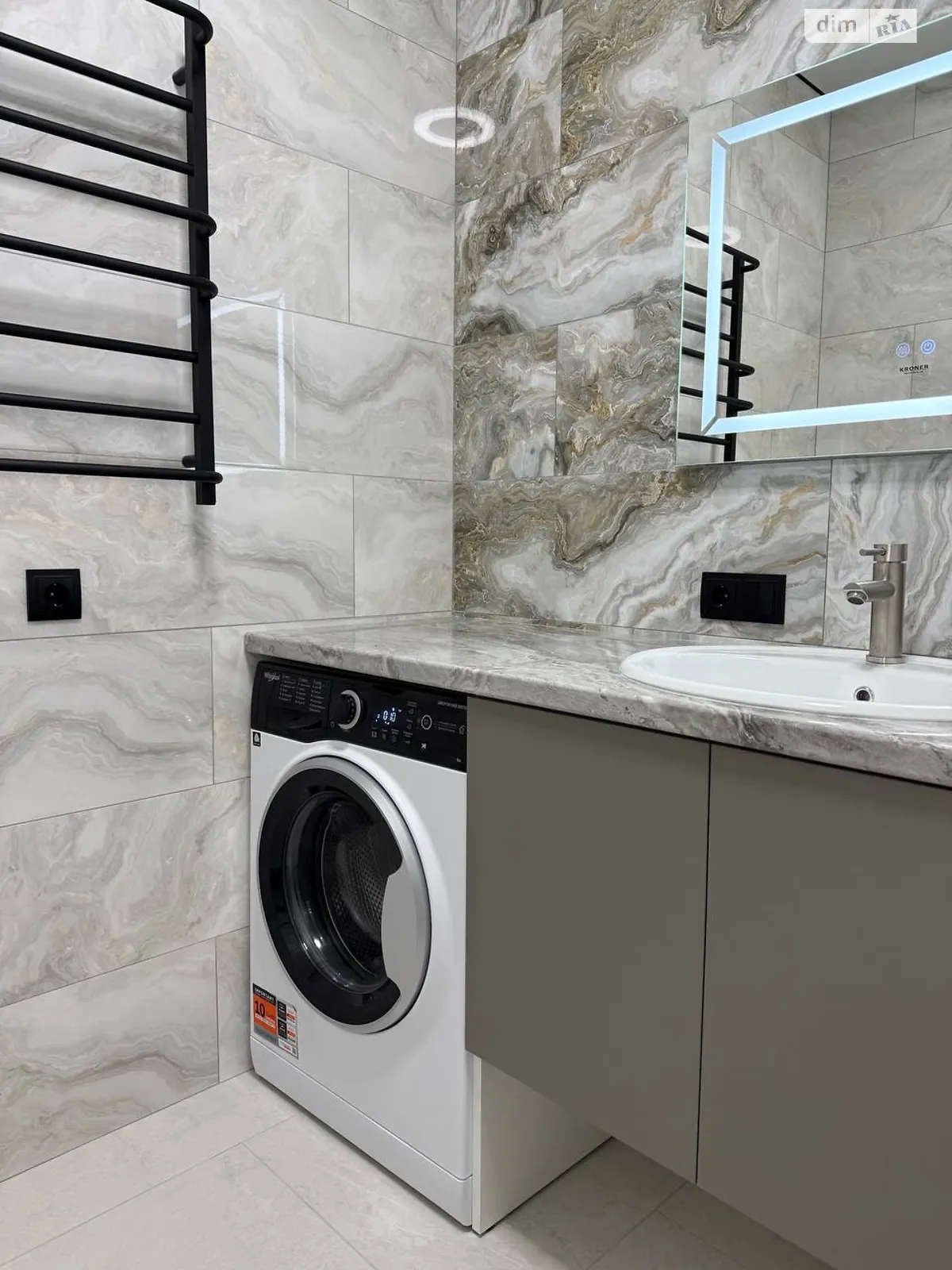 Продается 2-комнатная квартира 68.4 кв. м в Хмельницком, цена: 93700 $ - фото 1