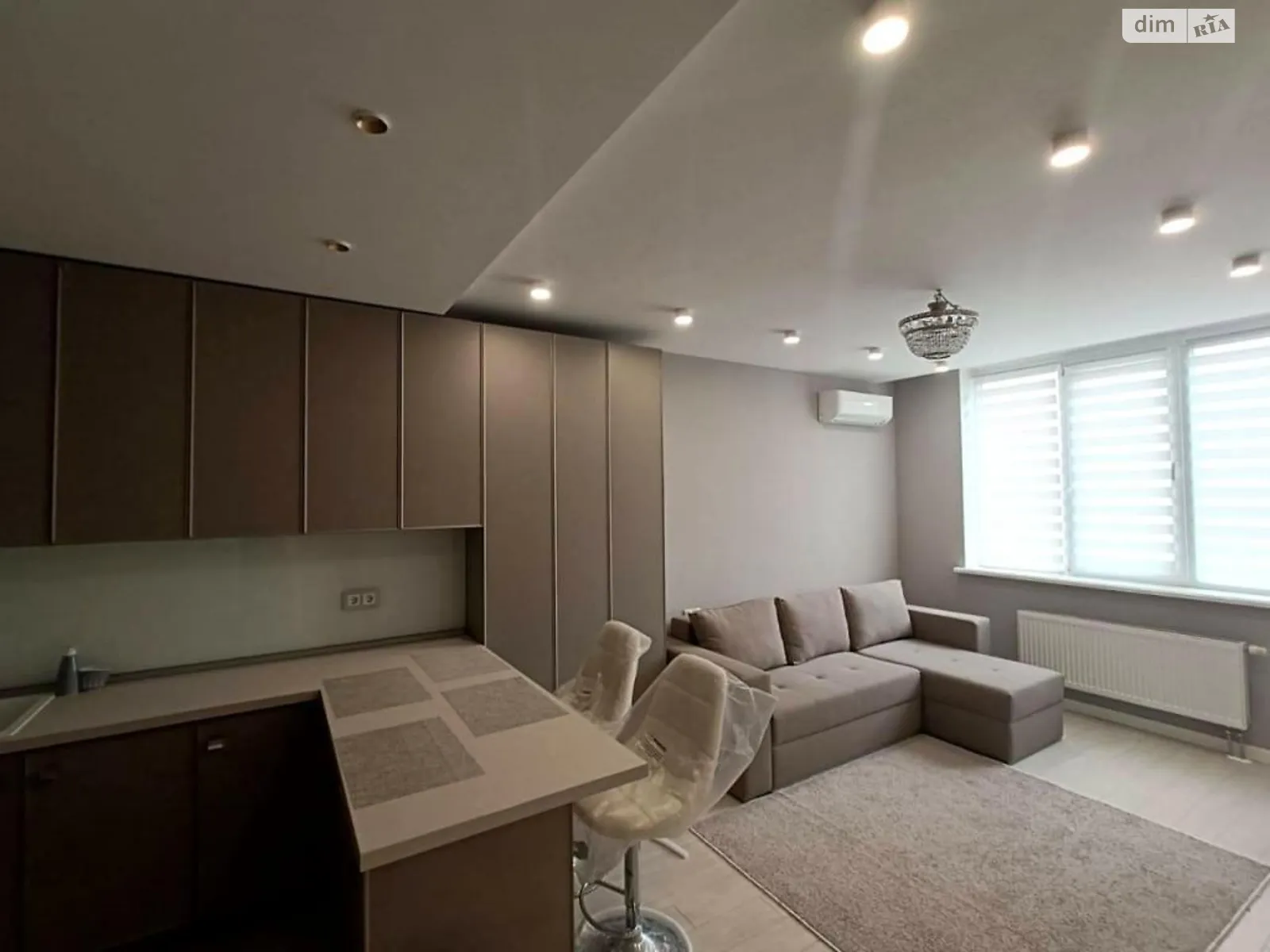 Продається 2-кімнатна квартира 52 кв. м у Києві, вул. Михайла Максимовича, 3Д - фото 1