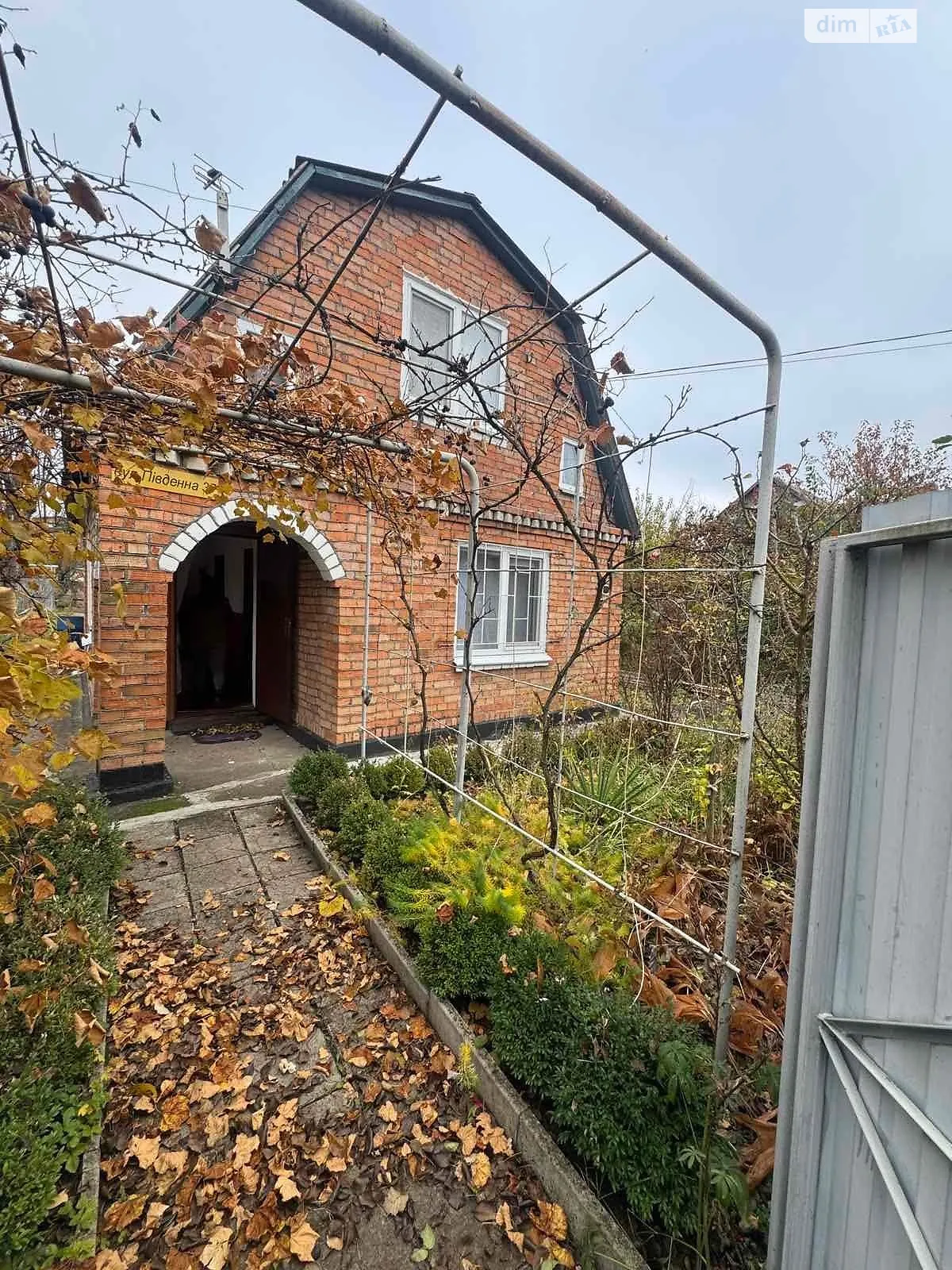 Продается дом на 2 этажа 45.6 кв. м с балконом, цена: 22500 $ - фото 1