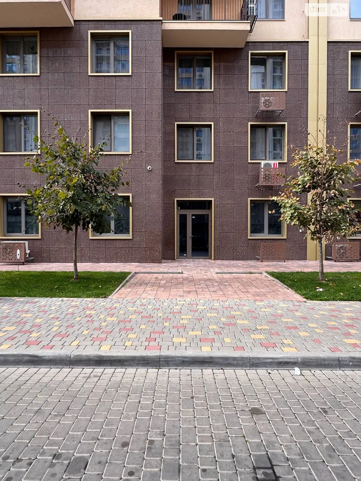 Продается помещения свободного назначения 63.9 кв. м в 19-этажном здании, цена: 97128 $ - фото 1