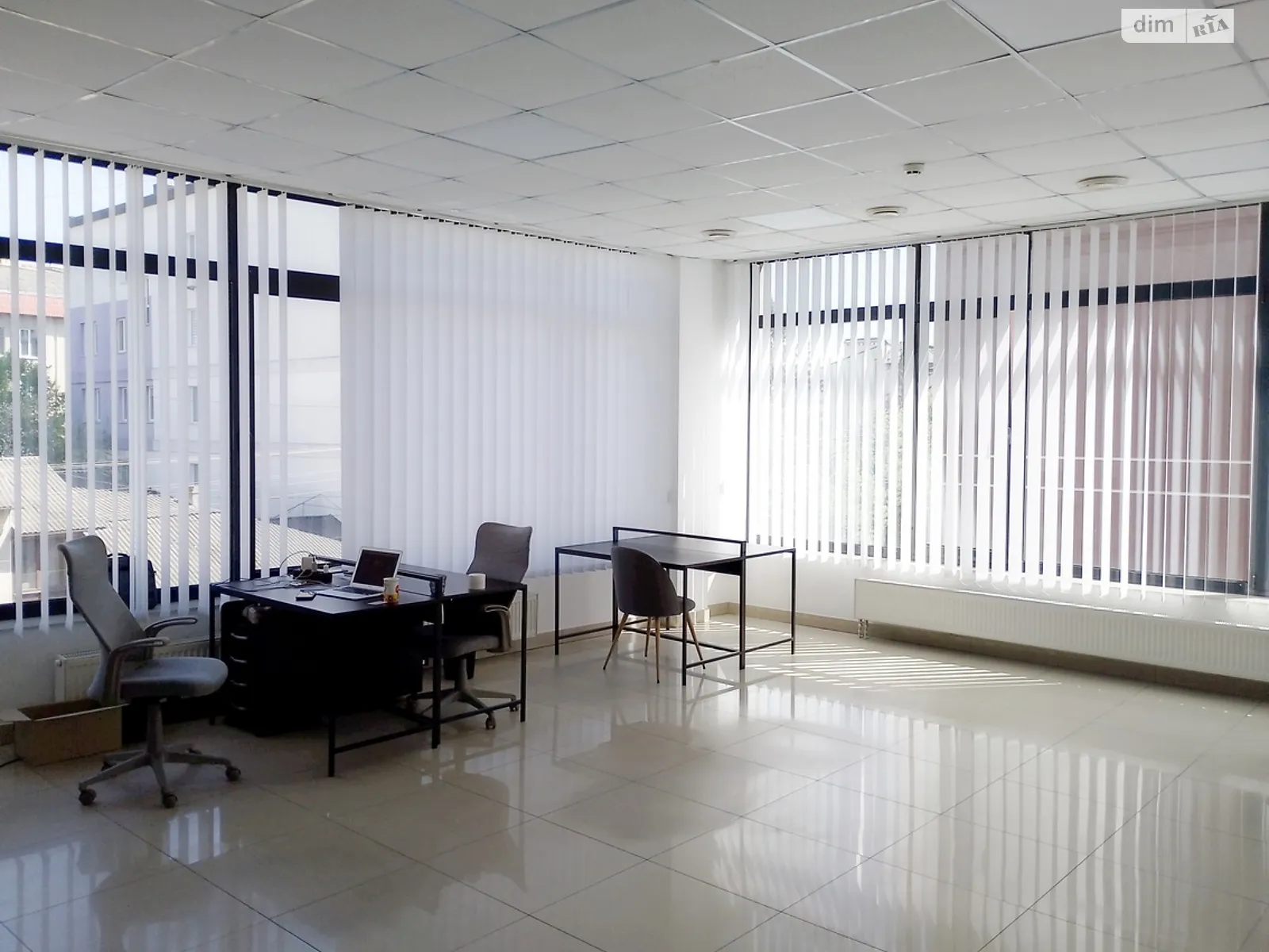 Сдается в аренду офис 360 кв. м в бизнес-центре, цена: 90000 грн - фото 1