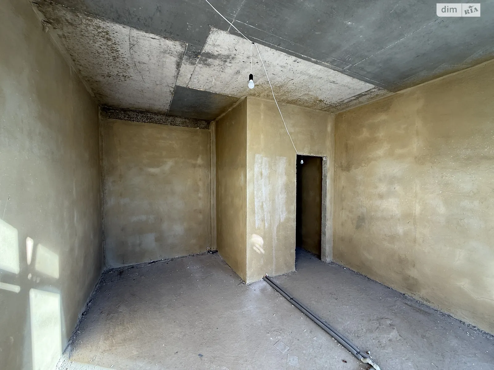 Продается помещения свободного назначения 19.8 кв. м в 3-этажном здании, цена: 41999 $ - фото 1