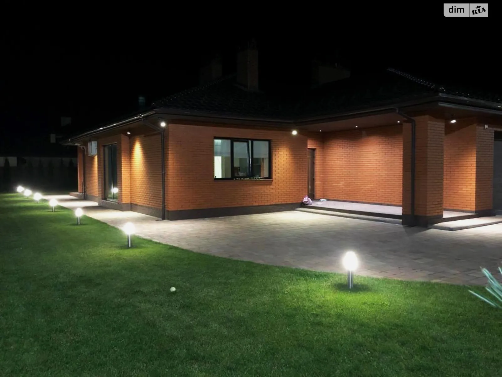 Продается одноэтажный дом 179.1 кв. м с мансардой, цена: 425000 $ - фото 1