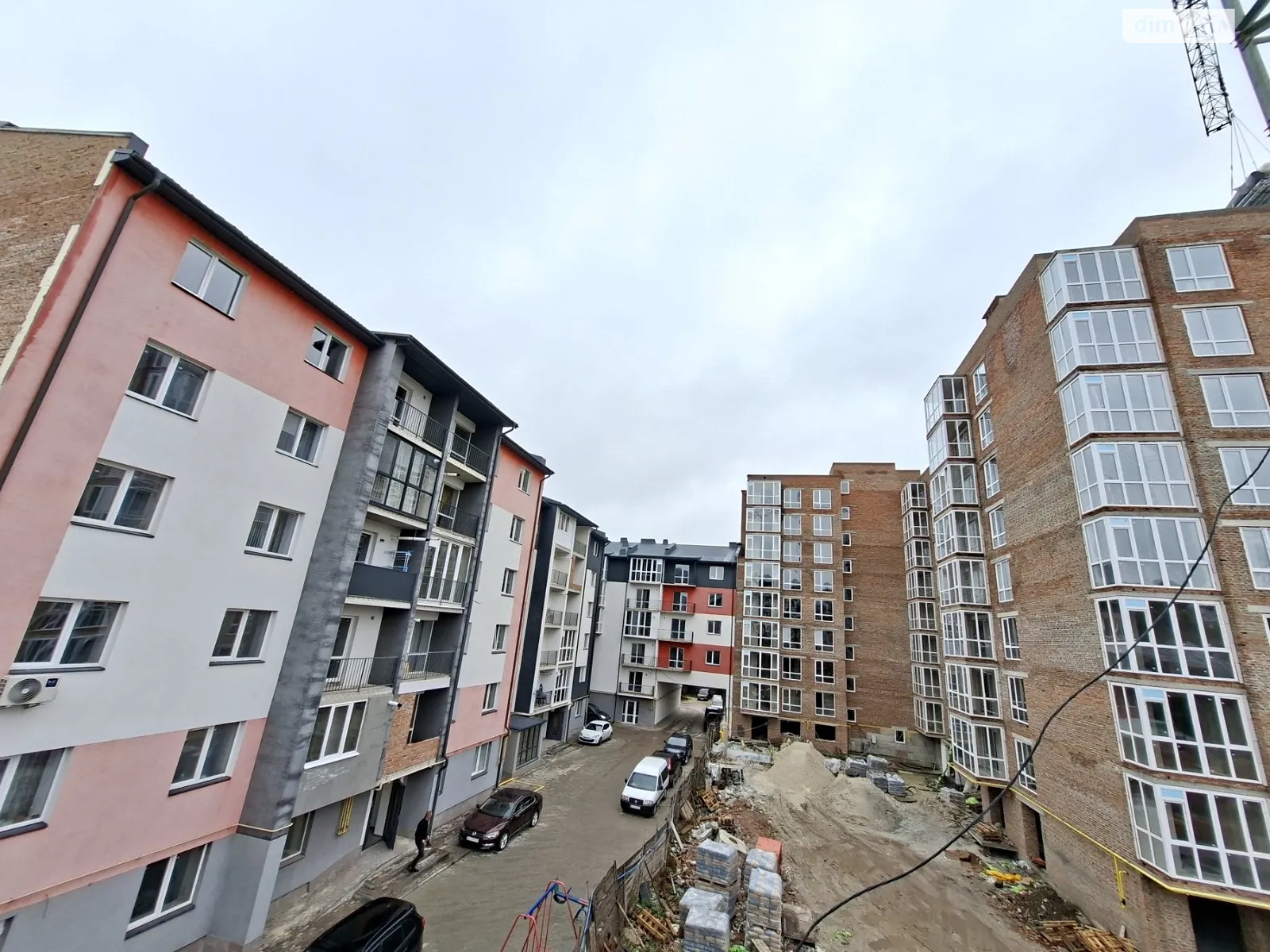 Продается 2-комнатная квартира 58.7 кв. м в Петрикове, ул. Шептицкого, 101Б - фото 1