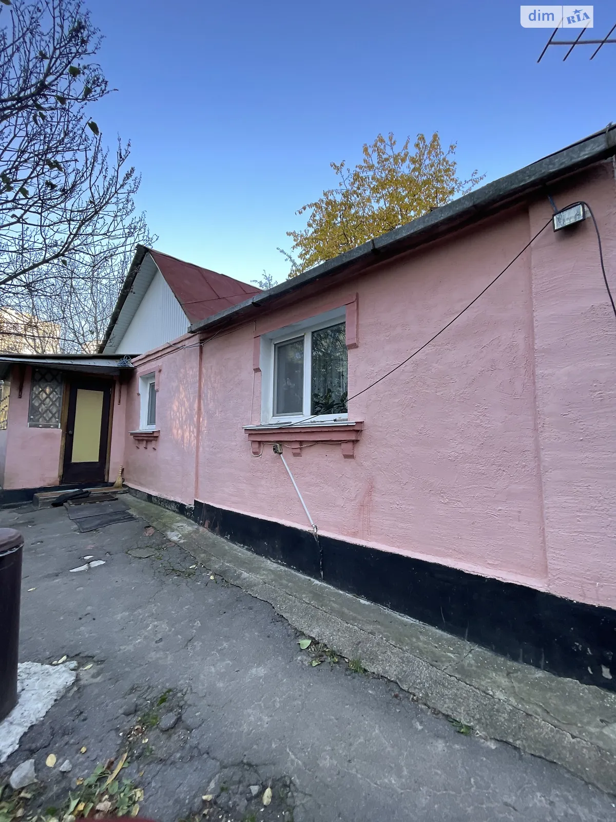 Продается одноэтажный дом 70 кв. м с камином, цена: 150000 $ - фото 1