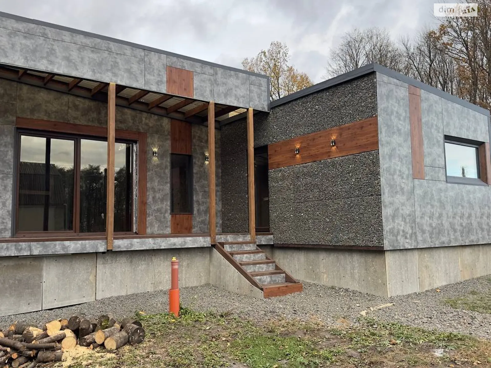 Продається одноповерховий будинок 56 кв. м з садом, цена: 47000 $ - фото 1