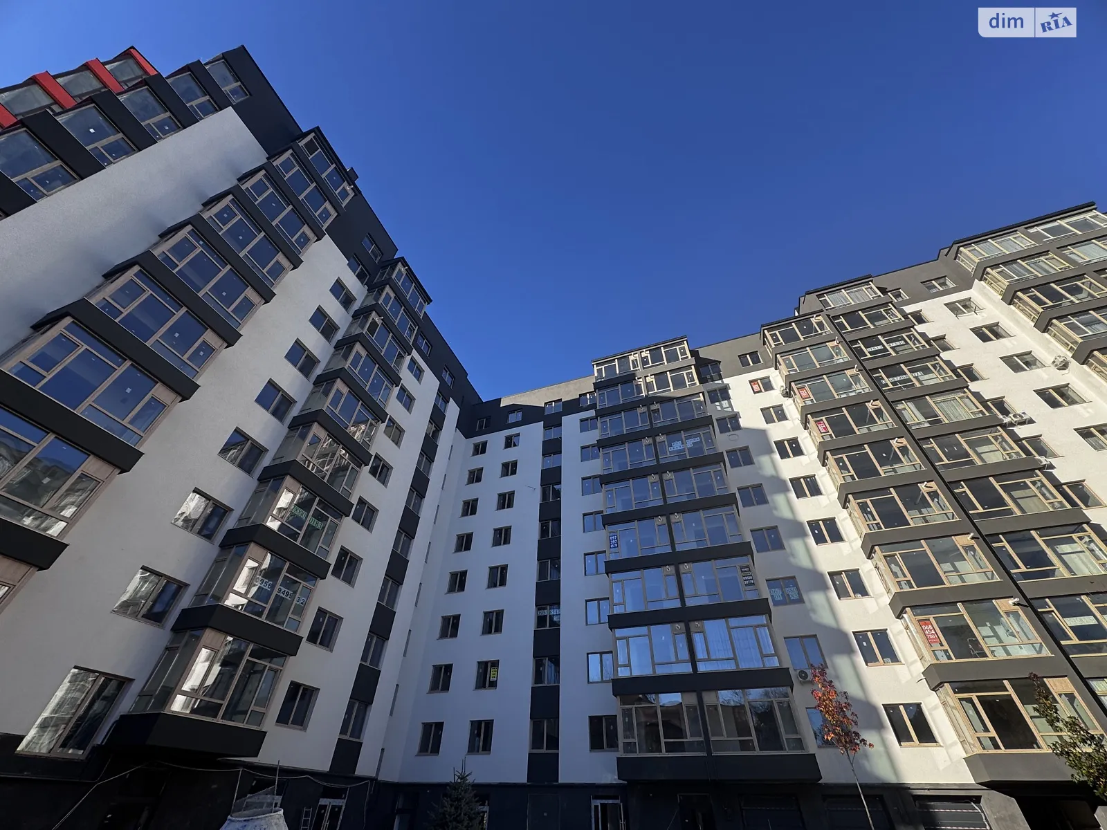 Продается 2-комнатная квартира 68 кв. м в Ивано-Франковске, ул. Вячеслава Черновола, 123 - фото 1