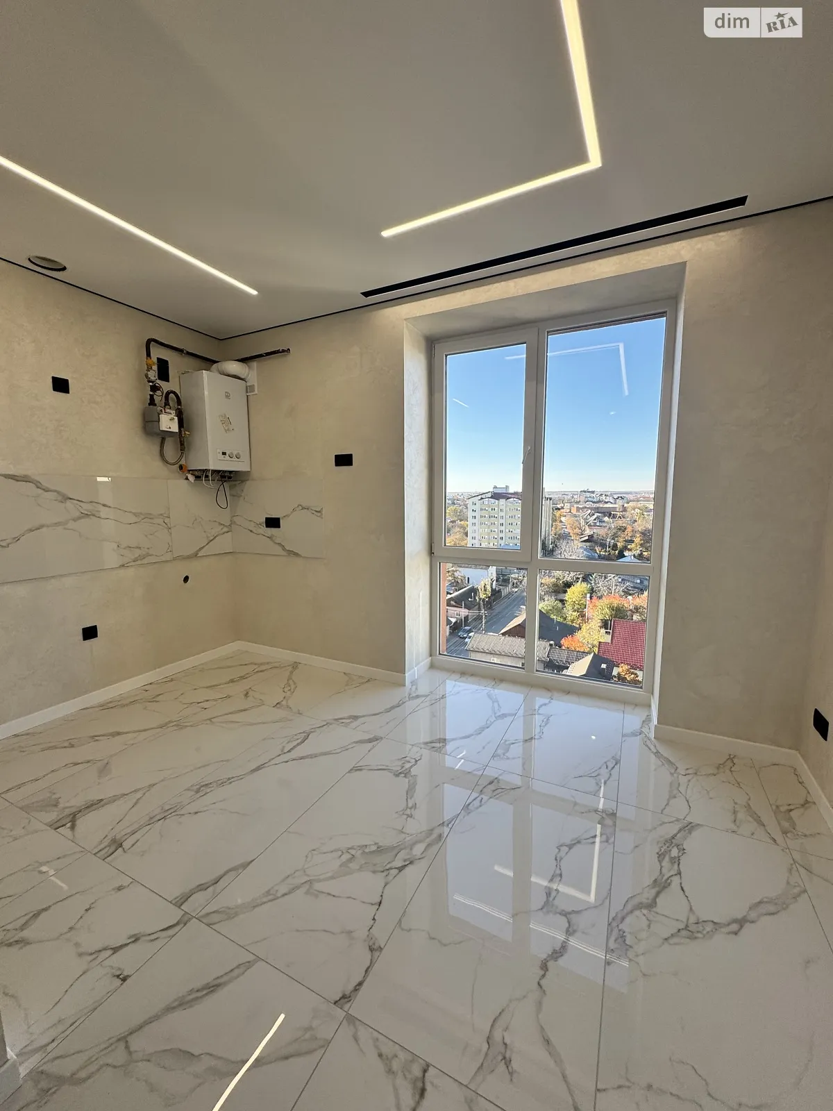 Продается 2-комнатная квартира 54 кв. м в Ивано-Франковске, ул. Кисилевской Ольги, 31 - фото 1