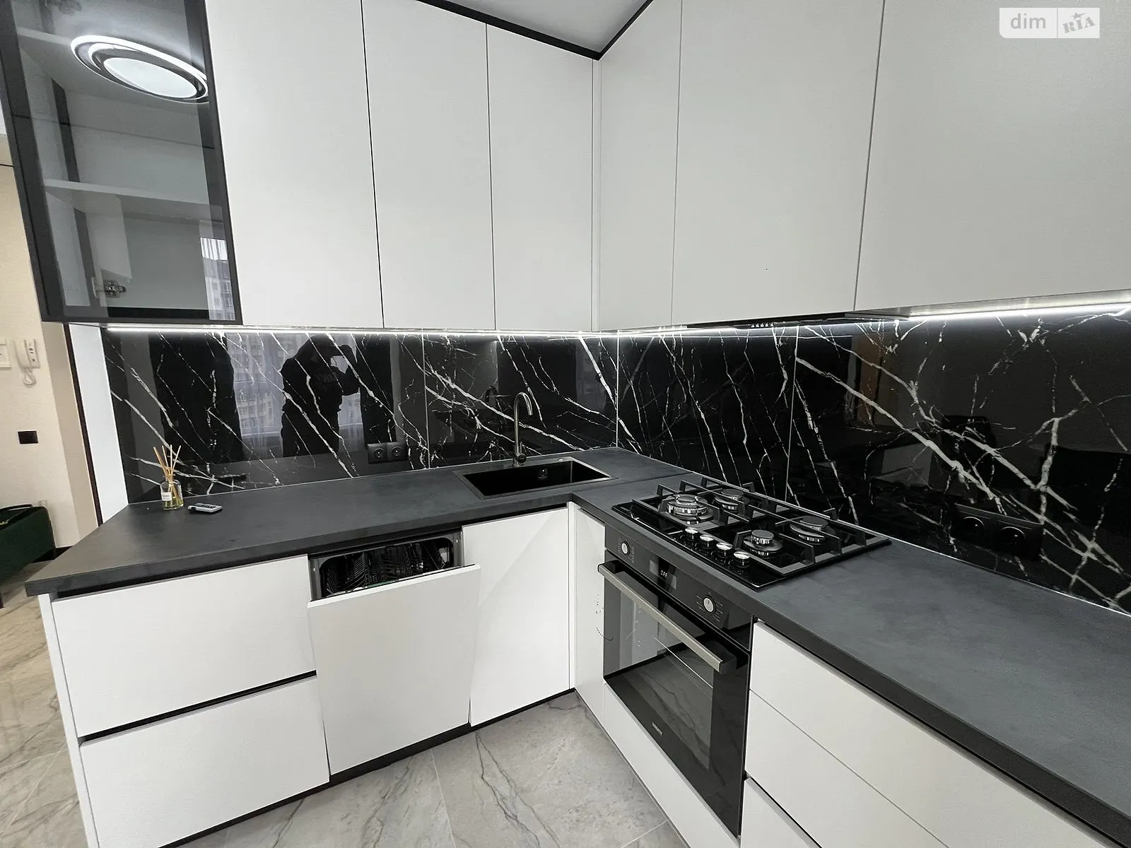 Продается 1-комнатная квартира 41.6 кв. м в Хмельницком, ул. Лесогриневецкая, 30/1 - фото 1