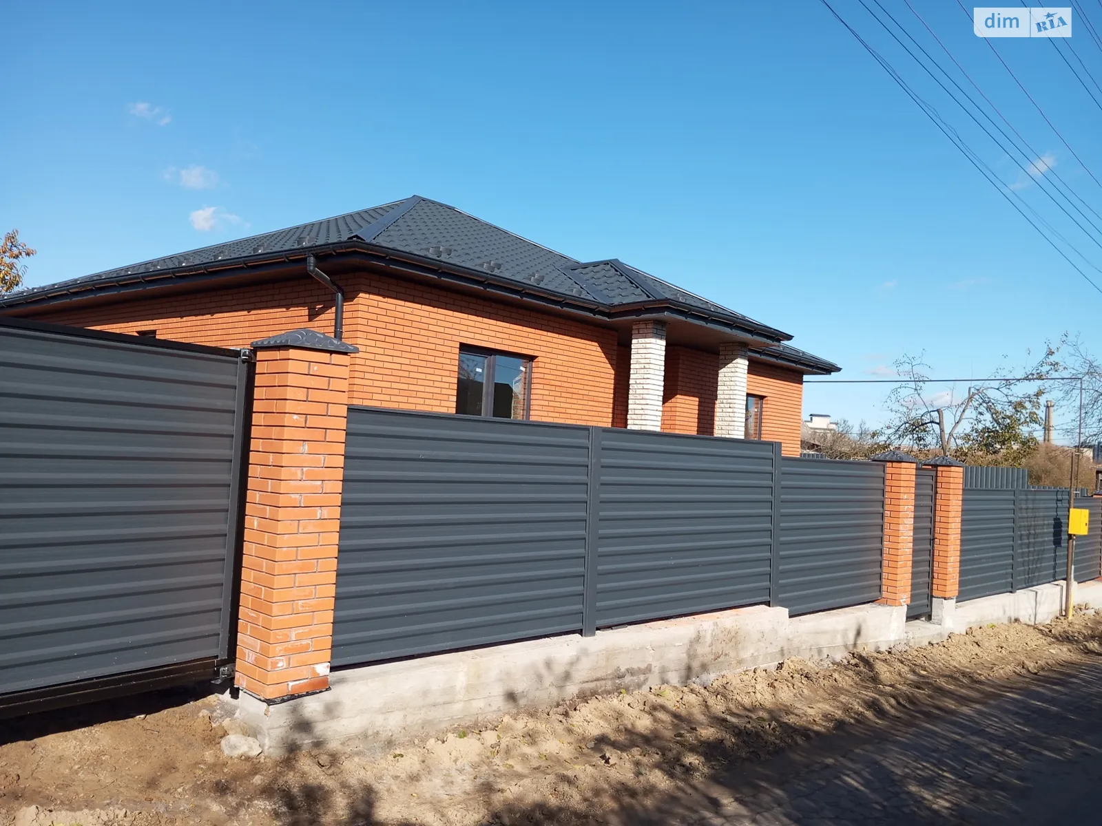 Продается одноэтажный дом 92 кв. м с мебелью, цена: 92000 $ - фото 1