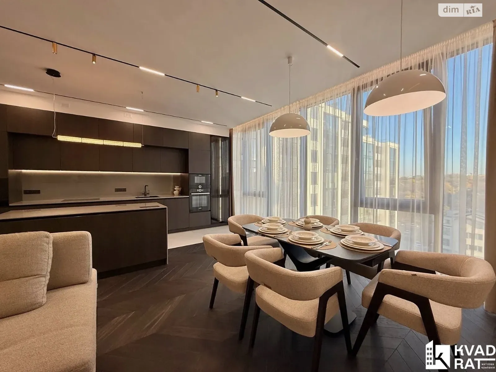 Сдается в аренду 2-комнатная квартира 112 кв. м в, цена: 2000 $ - фото 1