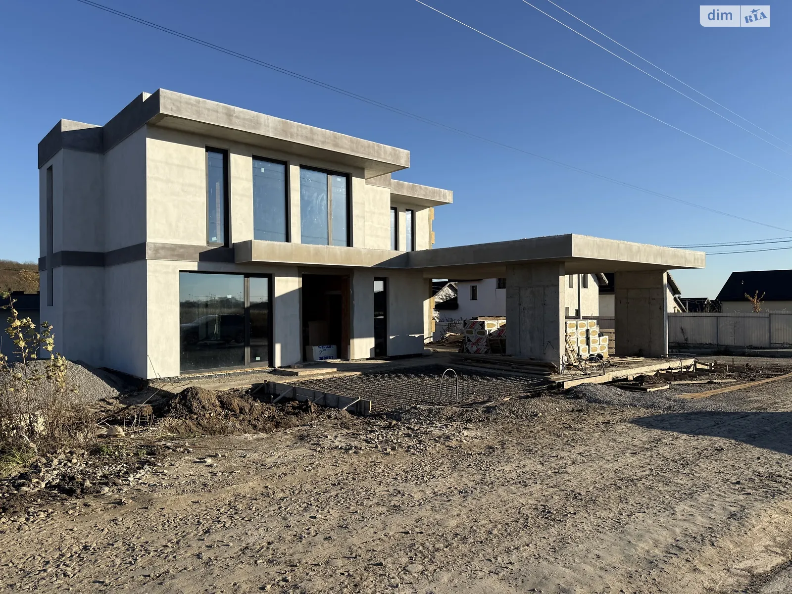 Продається будинок 2 поверховий 280 кв. м з гаражем, цена: 330000 $ - фото 1