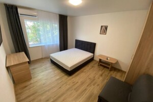 Оренда квартир в Україні Зніму квартиру без посередників в Україні