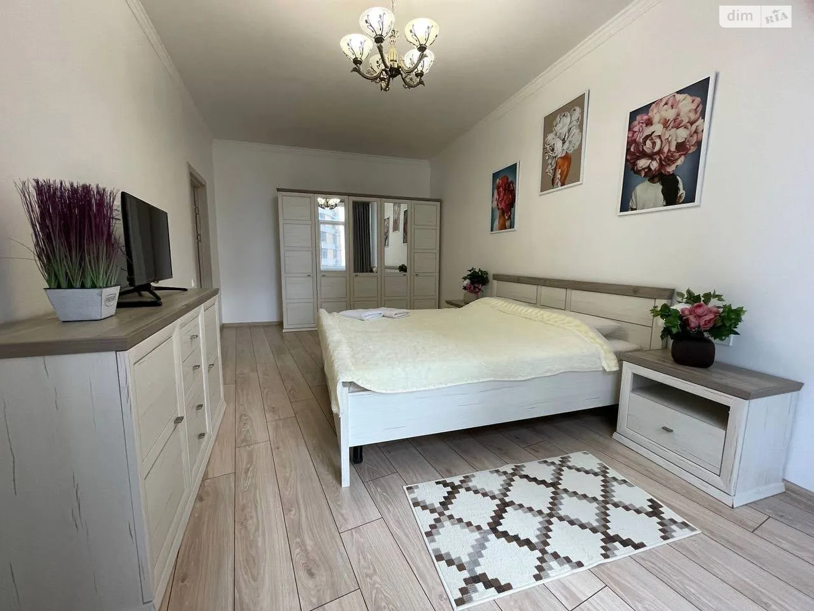 Сдается в аренду 2-комнатная квартира 65 кв. м в Одессе, ул. Валерия Самофалова, 16А/1 - фото 1