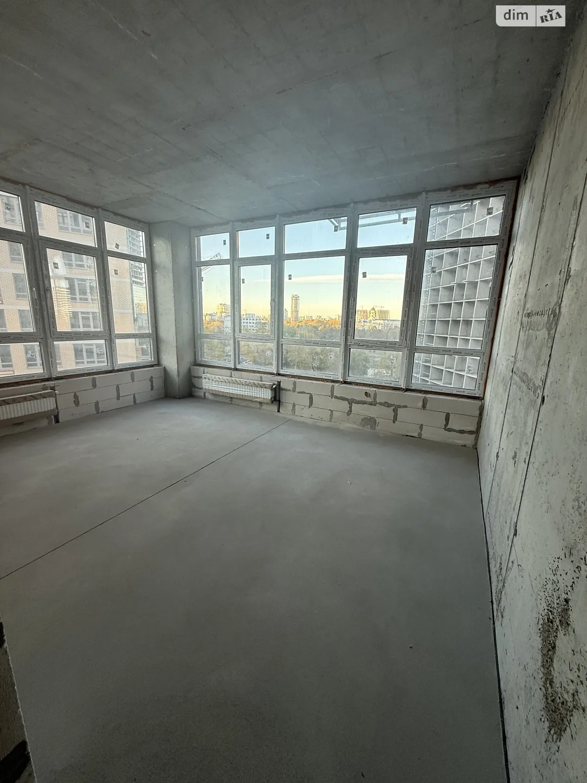 Продается 3-комнатная квартира 105 кв. м в Одессе, пер. Курортный, 2 - фото 1