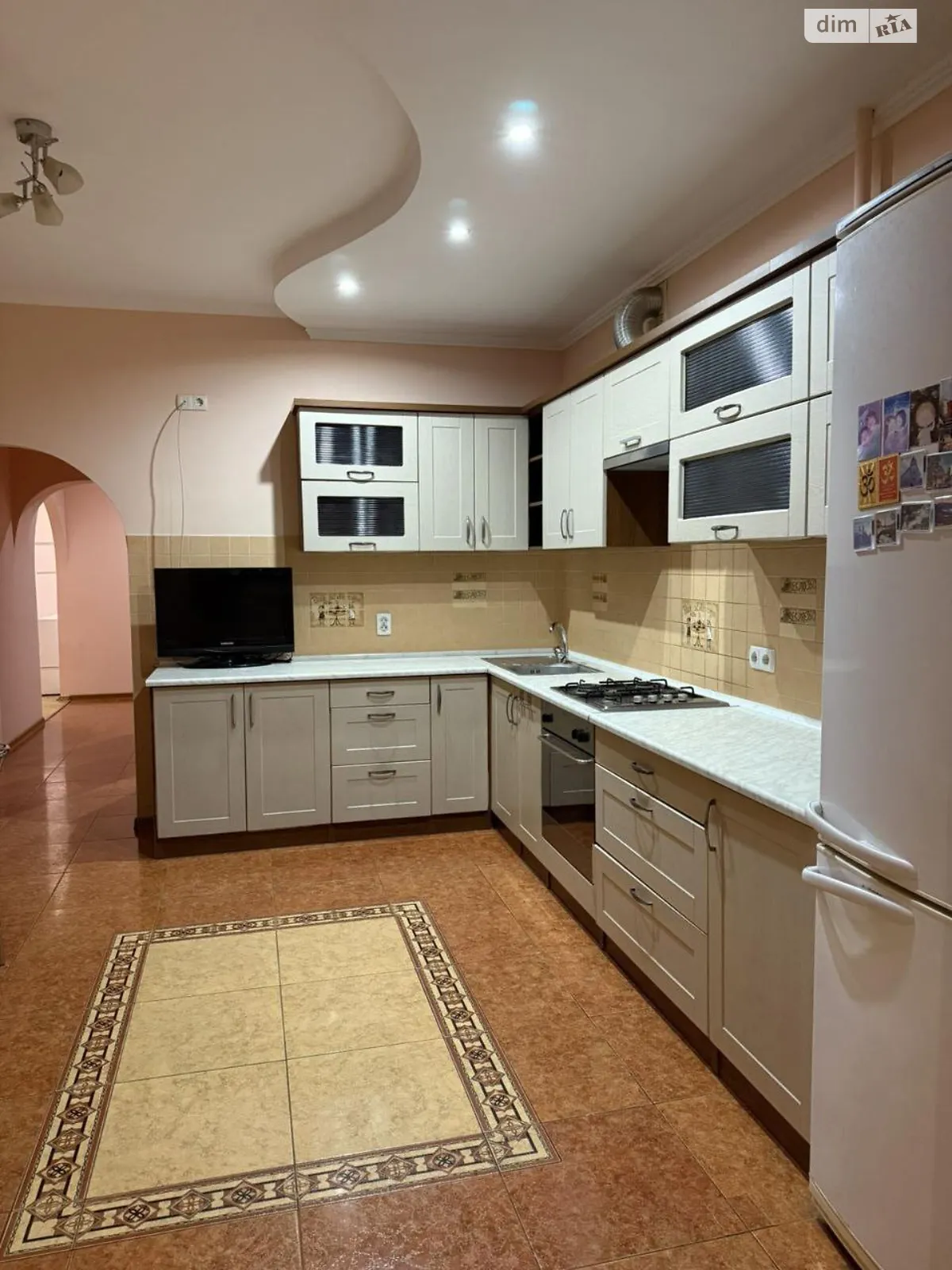 3-комнатная квартира 86 кв. м в Тернополе, ул. Карпенко, 30 - фото 1