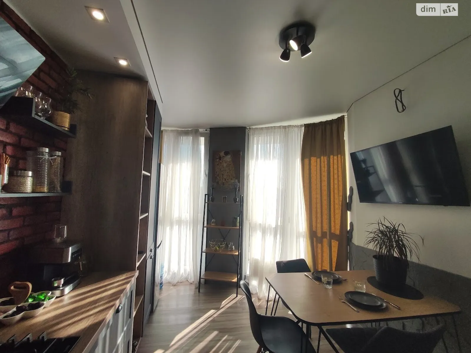 Продается 2-комнатная квартира 57.2 кв. м в Ирпене, ул. Университетская(Карла Маркса), 2З - фото 1