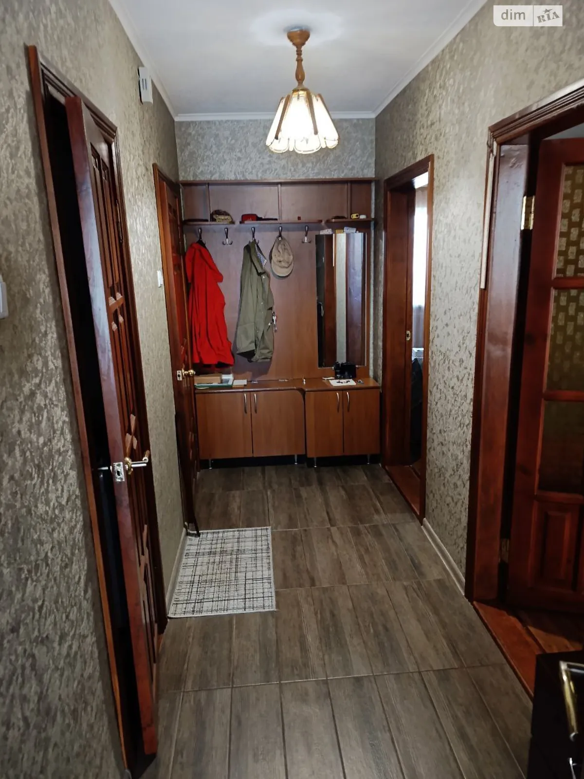 Продается 2-комнатная квартира 53 кв. м в Лубнах, ул. Монастирськая, 50 - фото 1