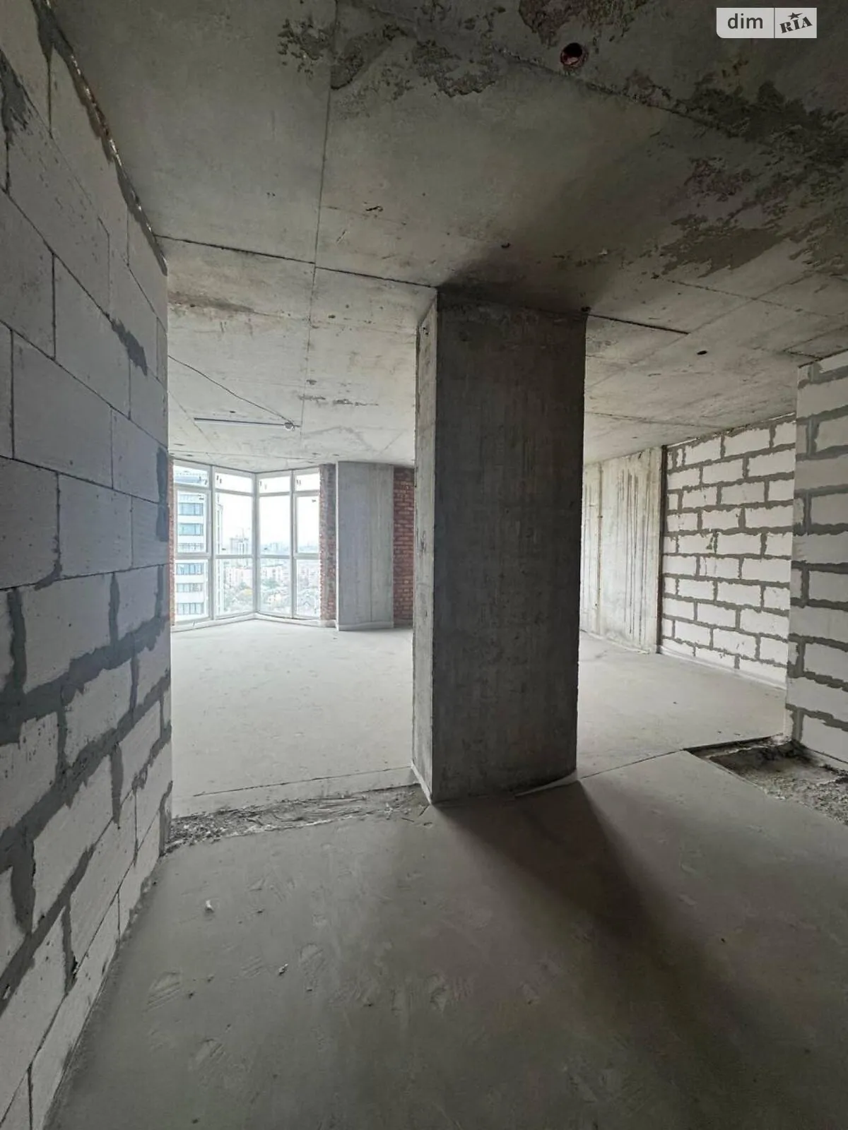 Продається 1-кімнатна квартира 59.4 кв. м у Києві, вул. Андрія Верхогляда(Драгомирова), 14А - фото 1