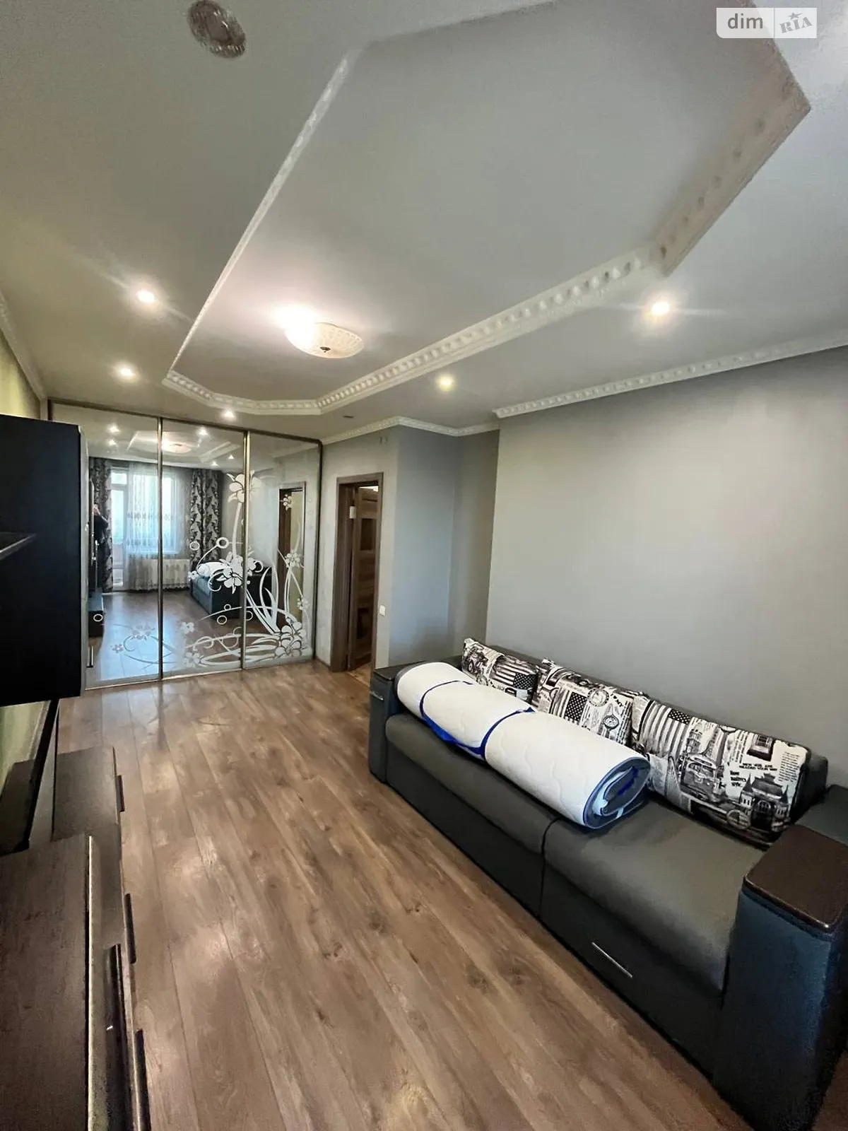 Сдается в аренду 1-комнатная квартира 47 кв. м в Львове, ул. Стрыйская - фото 1