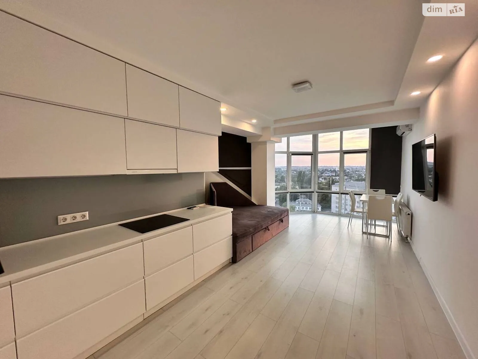 Продается 1-комнатная квартира 50.5 кв. м в Белой Церкви, ул. Шолом-Алейхема, 37 - фото 1