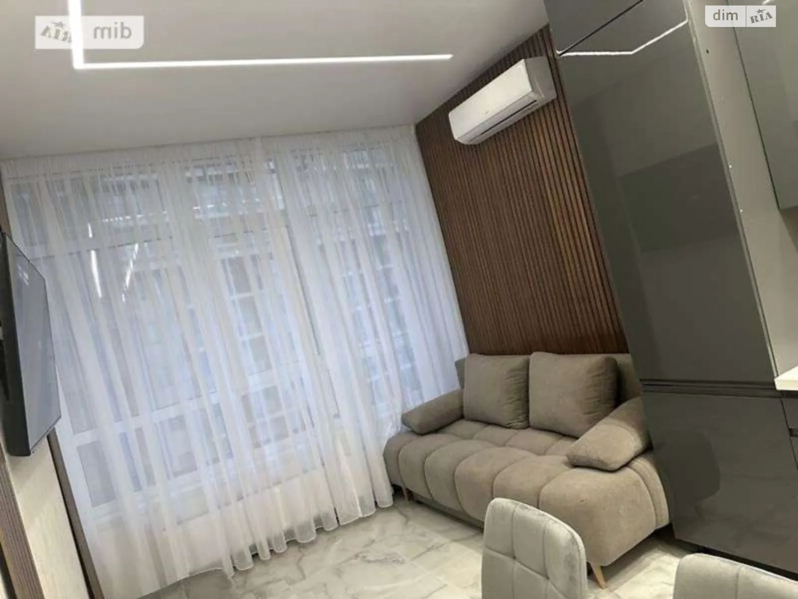 Сдается в аренду 2-комнатная квартира 64 кв. м в Одессе, пер. Курортный, 2 - фото 1