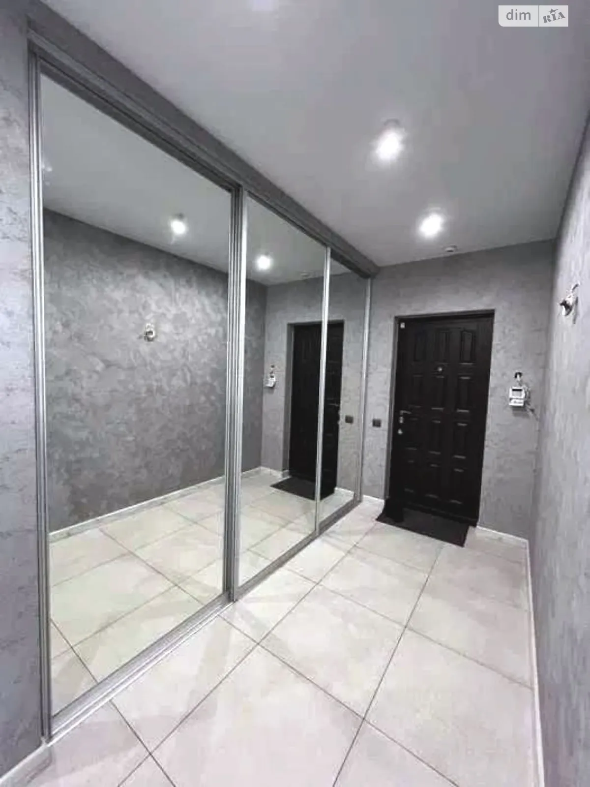 Сдается в аренду 2-комнатная квартира 70 кв. м в Одессе, ул. Архитекторская - фото 1