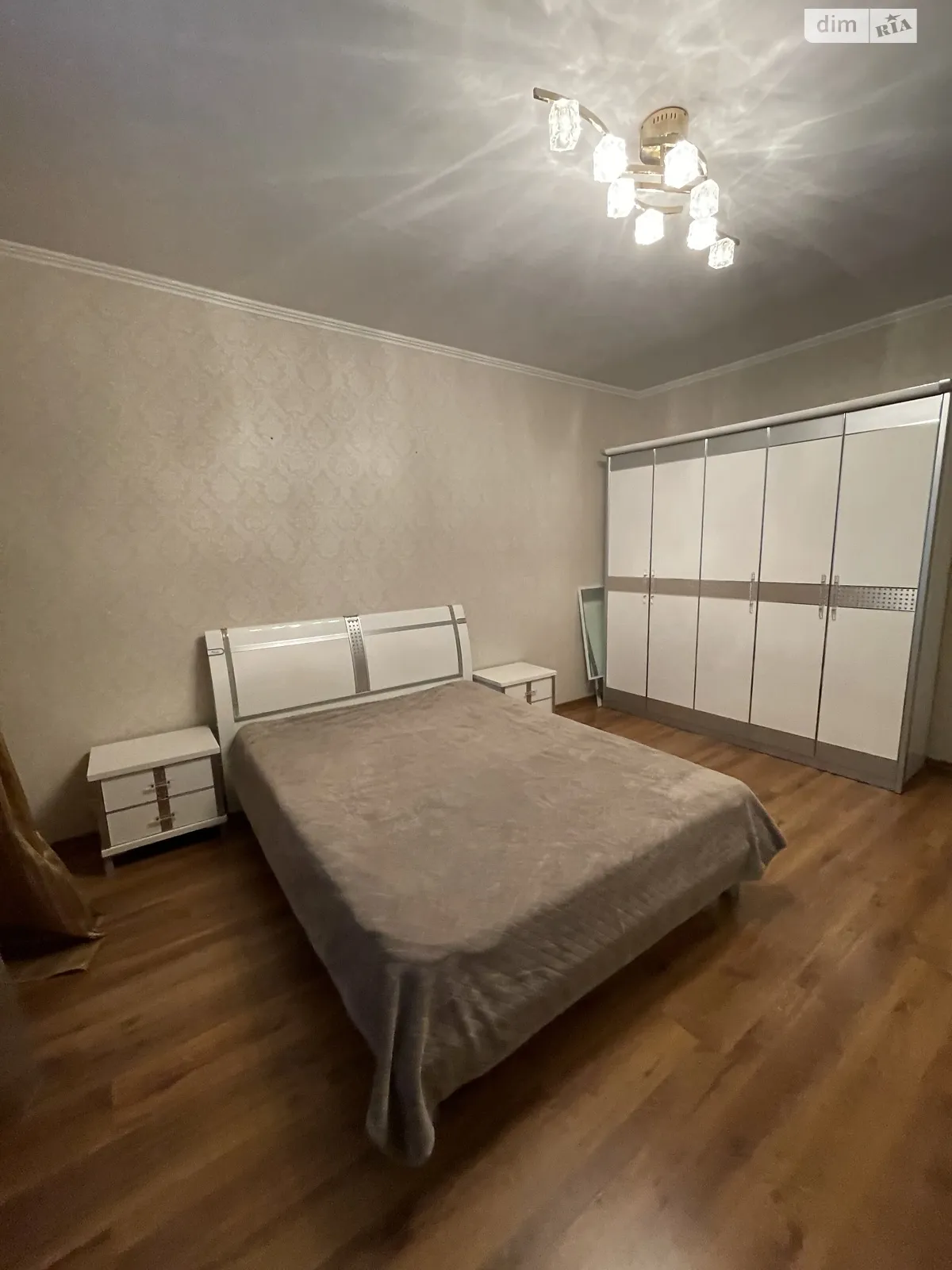 Сдается в аренду 1-комнатная квартира 55 кв. м в Одессе, ул. Академика Королева, 24 - фото 1