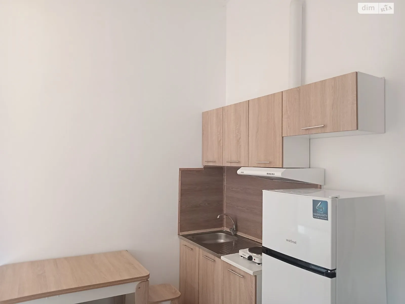 Продається 1-кімнатна квартира 23 кв. м у Дніпрі, вул. Вільного Козацтва(Артюшенка) - фото 1