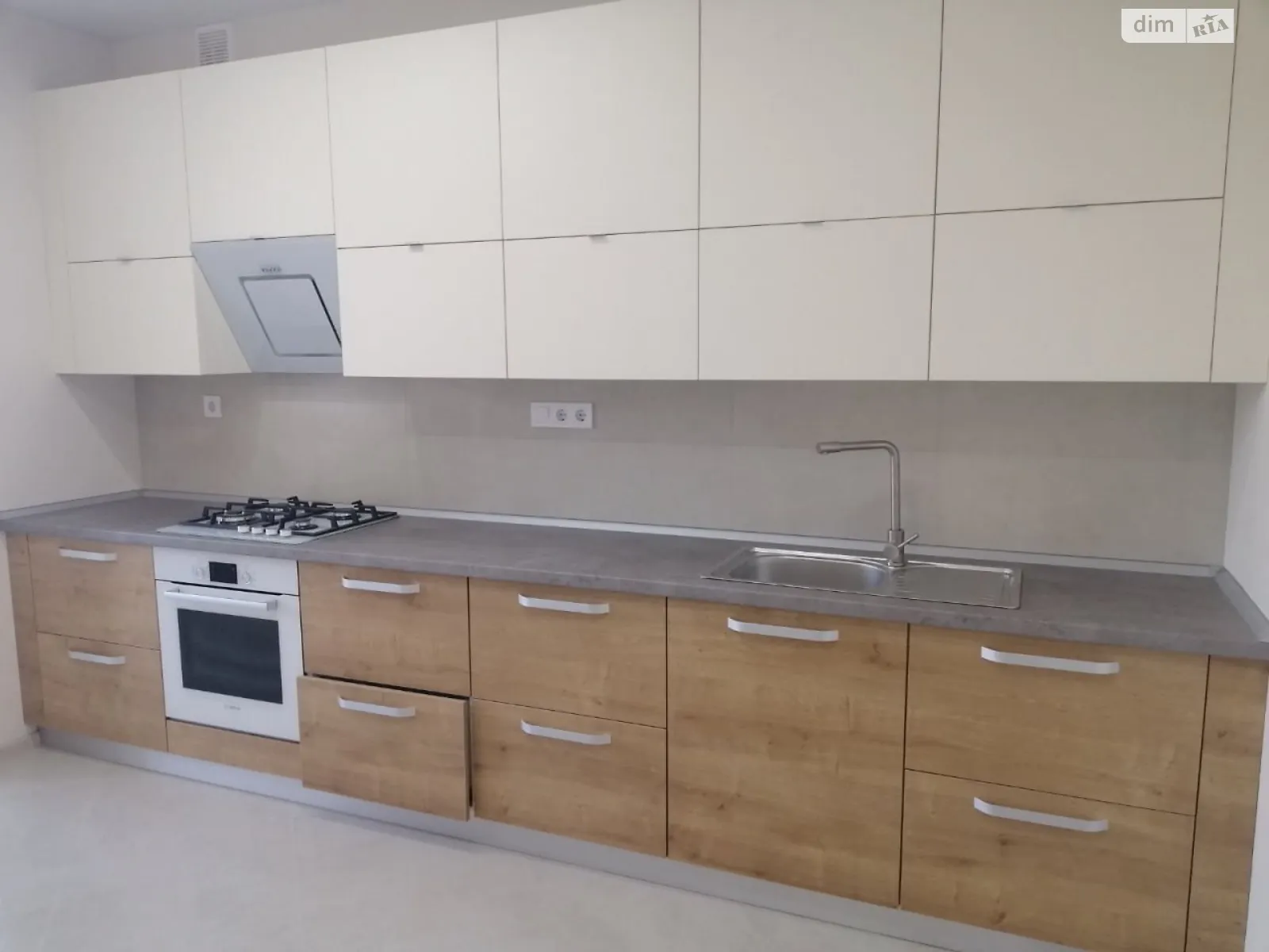 1-комнатная квартира 52 кв. м в Луцке - фото 1