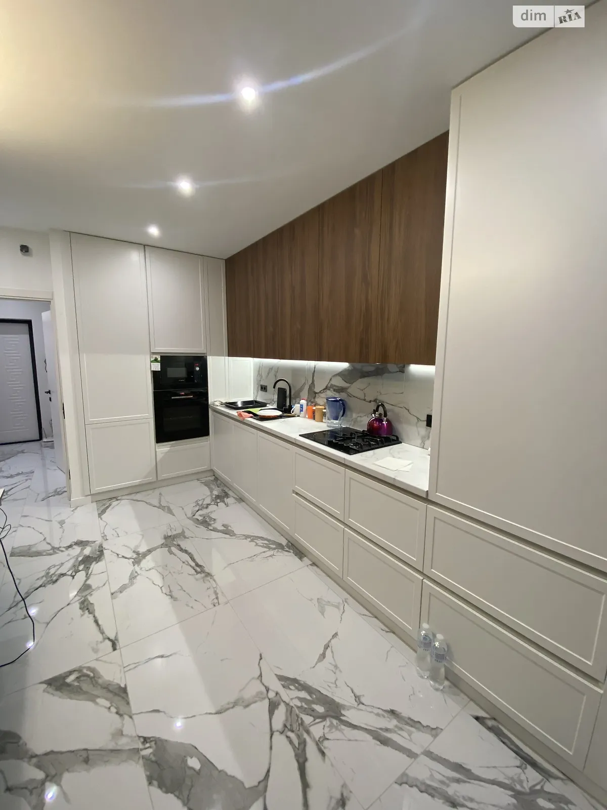 Здається в оренду 2-кімнатна квартира 66 кв. м у Львові, вул. Величковського - фото 1