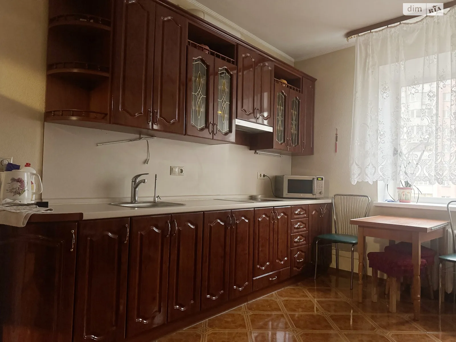 Здається в оренду 1-кімнатна квартира 49.5 кв. м у Києві, вул. Вишняківська, 13 - фото 1