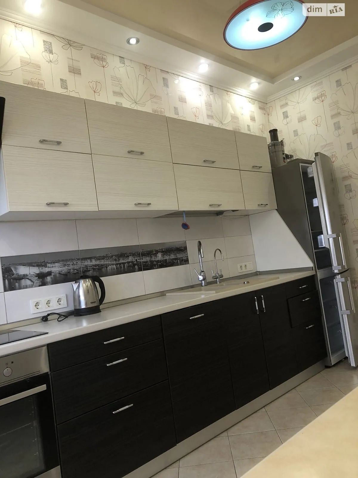 Сдается в аренду 1-комнатная квартира 44 кв. м в Лиманке, ул. Жемчужная, 1 - фото 1