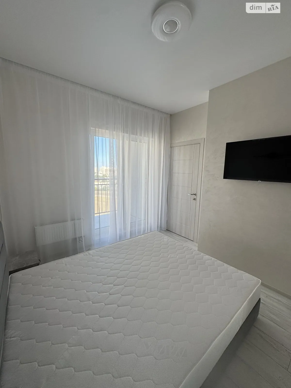 Здається в оренду 1-кімнатна квартира 41 кв. м у Одесі, цена: 18000 грн - фото 1