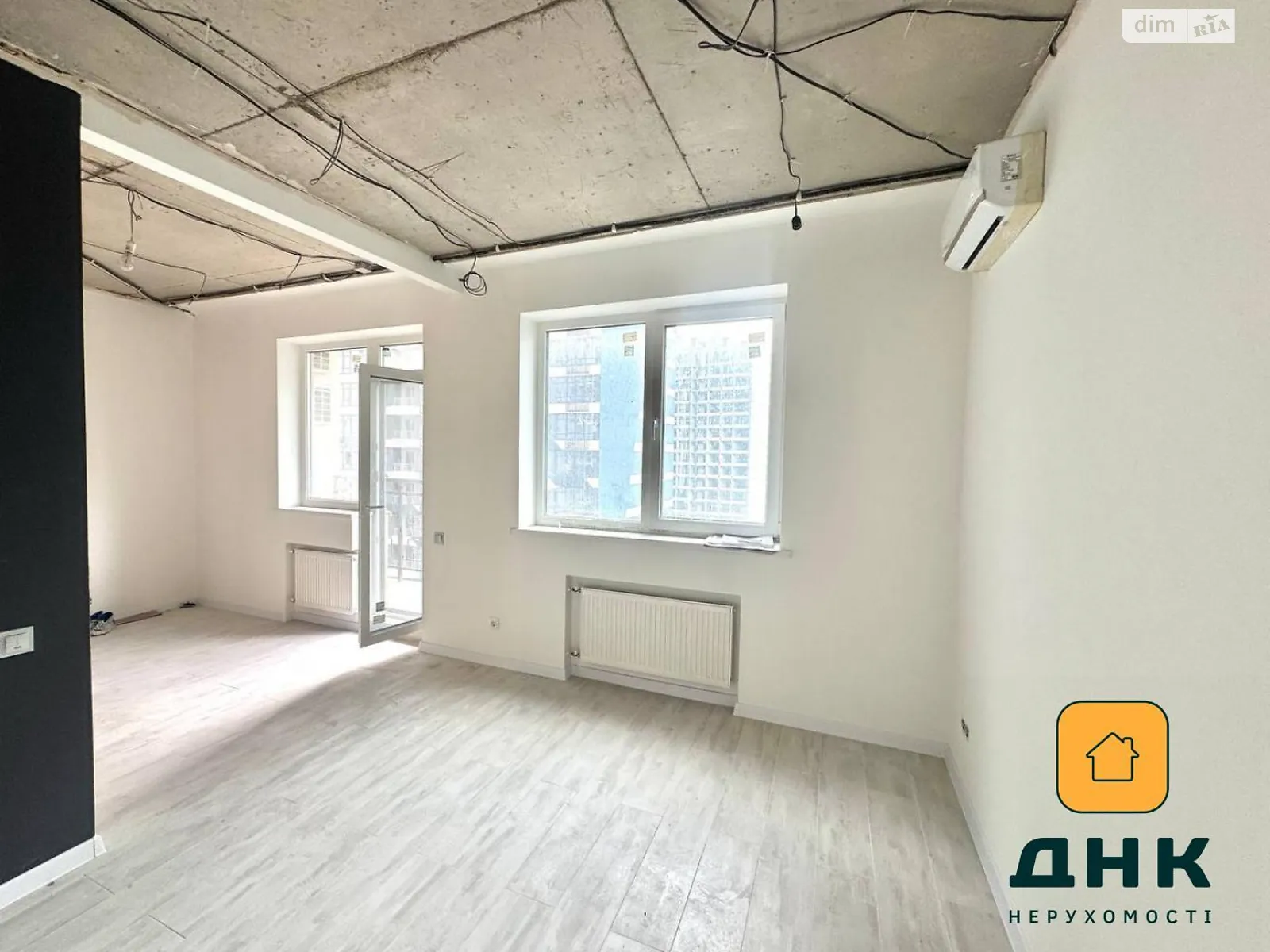 Продается 1-комнатная квартира 43 кв. м в Одессе, ул. Генуэзская, 3Г - фото 1