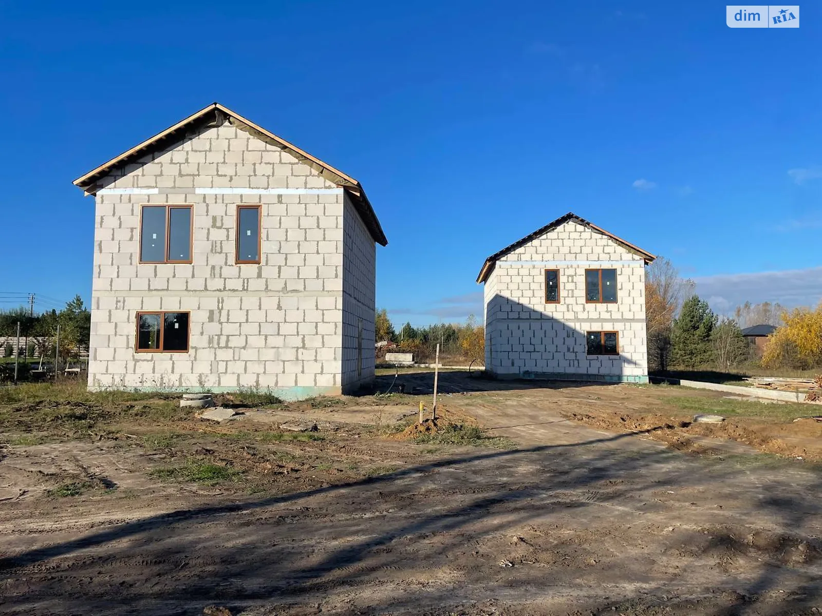 Продается дом на 2 этажа 145 кв. м с гаражом, цена: 128000 $ - фото 1