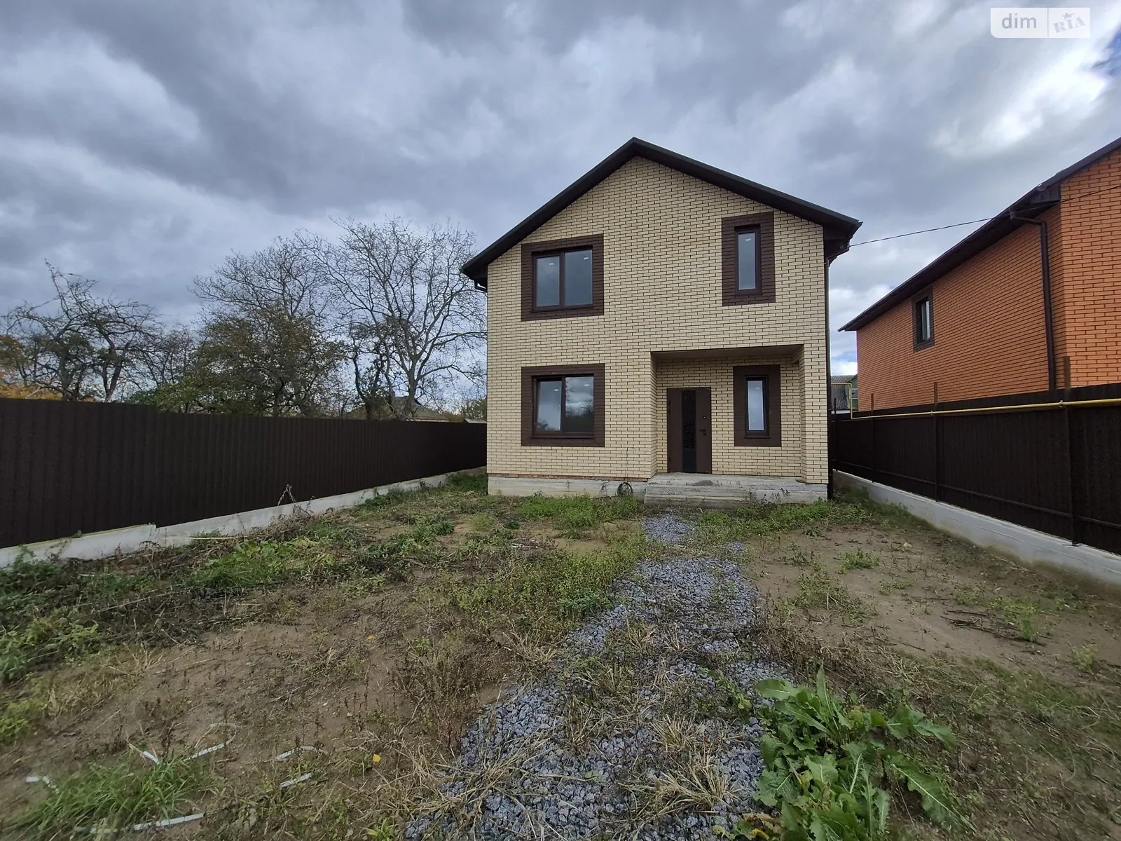 Продається будинок 2 поверховий 118 кв. м с басейном, цена: 92000 $ - фото 1