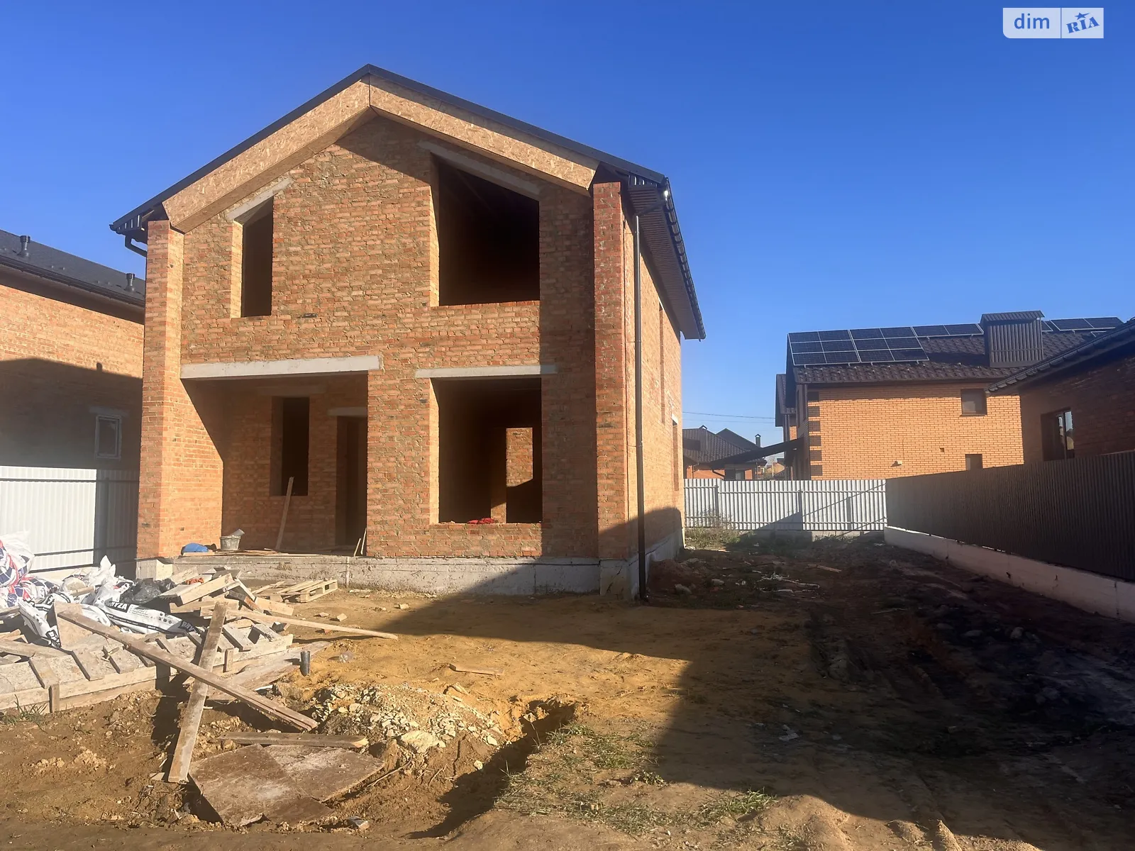 Продається будинок 2 поверховий 125 кв. м з каміном, цена: 115000 $ - фото 1