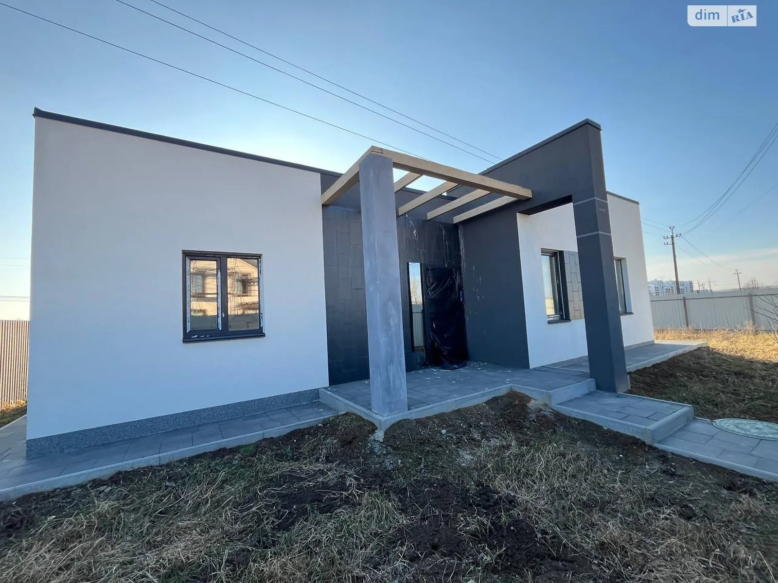 Продается одноэтажный дом 125 кв. м с беседкой, цена: 78000 $ - фото 1