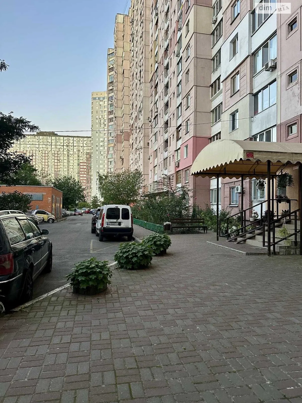 Здається в оренду 1-кімнатна квартира 43 кв. м у Києві, вул. Олени Пчілки, 4 - фото 1