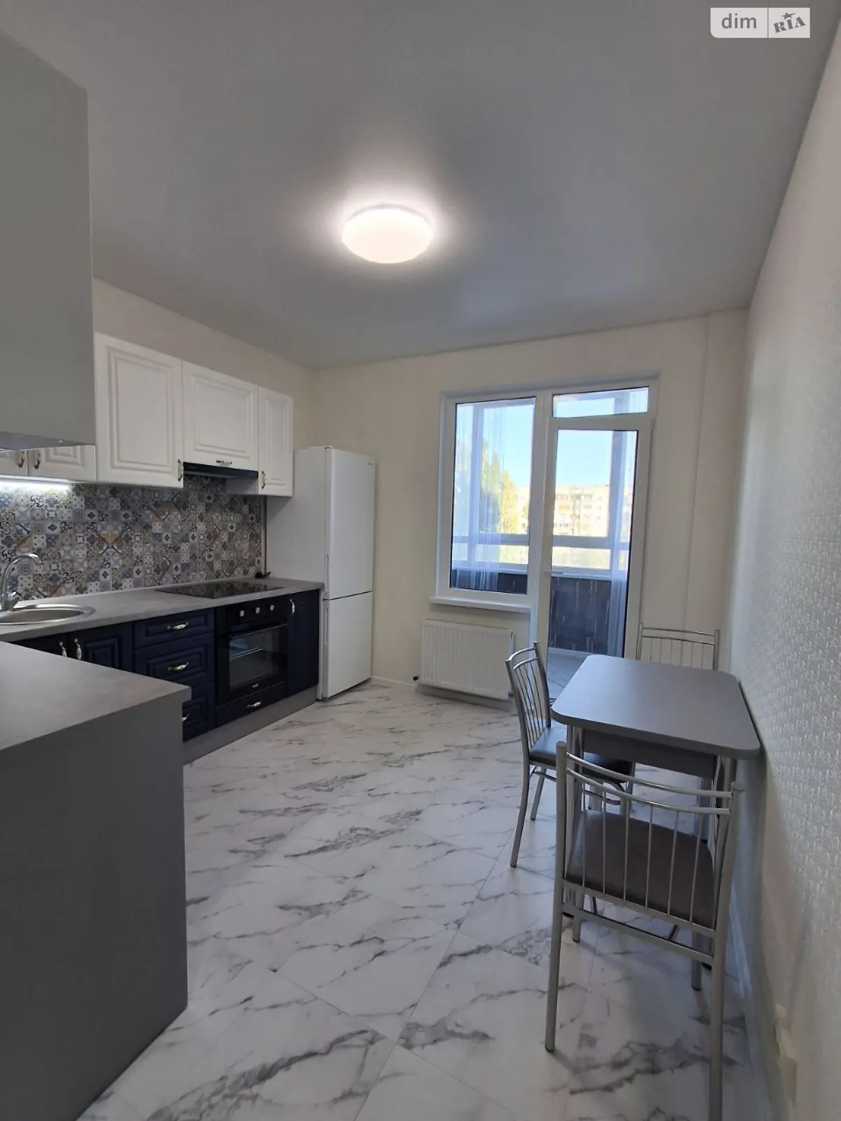 Сдается в аренду 1-комнатная квартира 40 кв. м в Лиманке, ул. Гранитная, 3 - фото 1