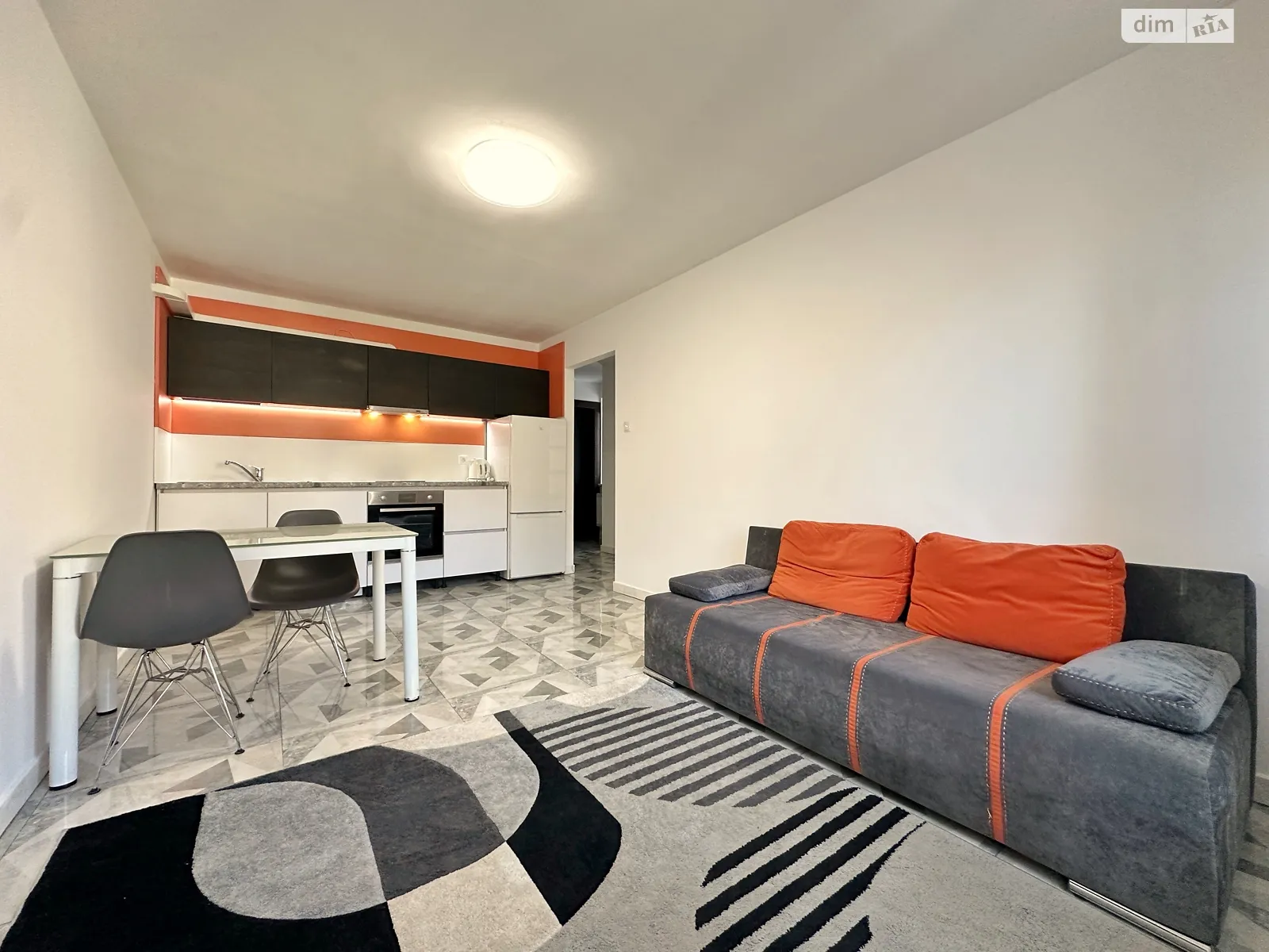 Сдается в аренду 1-комнатная квартира 41 кв. м в Львове, ул. Антоновича Владимира, 17 - фото 1