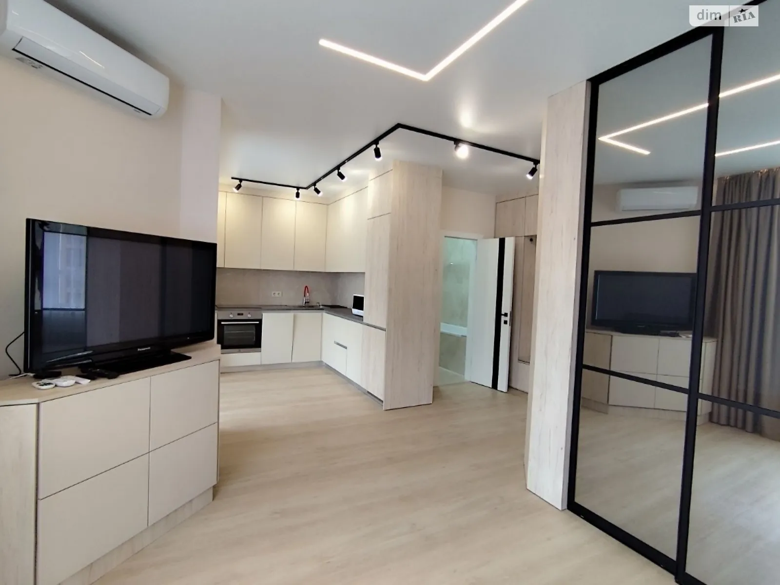 Сдается в аренду 1-комнатная квартира 45 кв. м в Софиевской Борщаговке, просп. Мартынова, 28 - фото 1