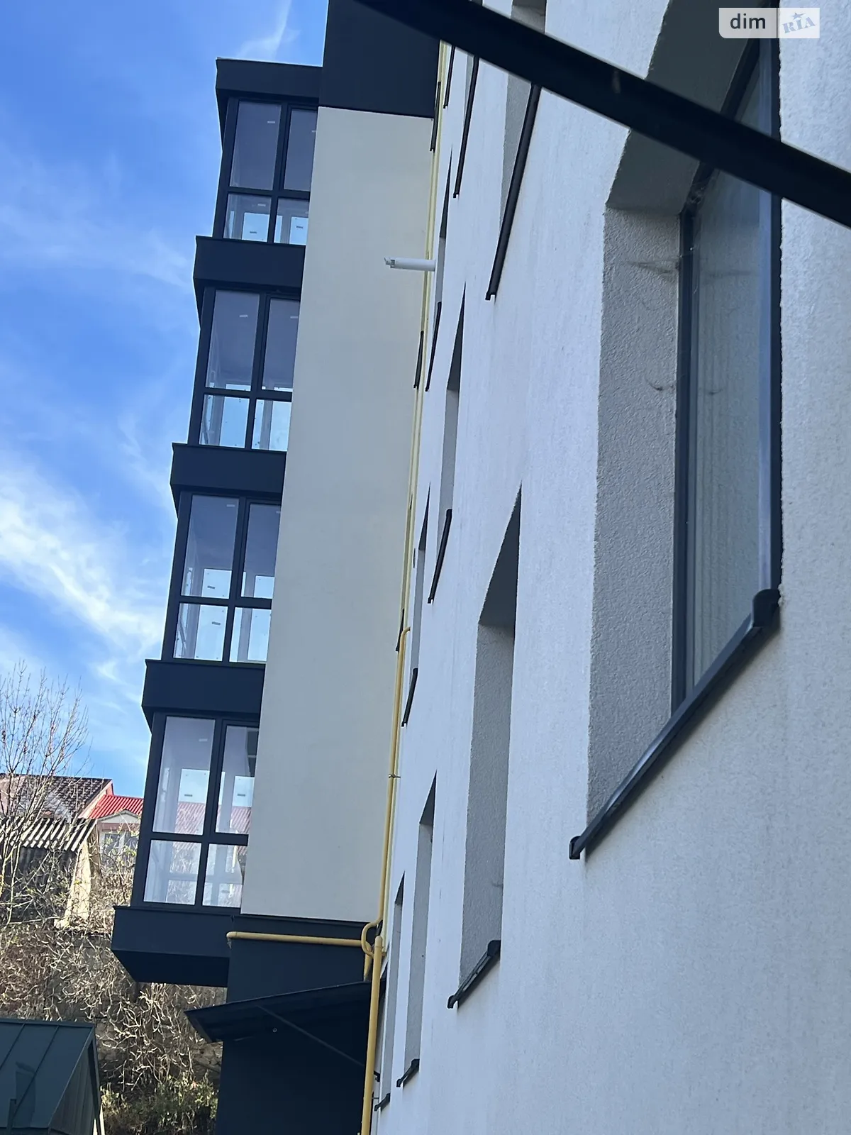 1-комнатная квартира 38 кв. м в Тернополе, ул. Глубокая Долина - фото 1