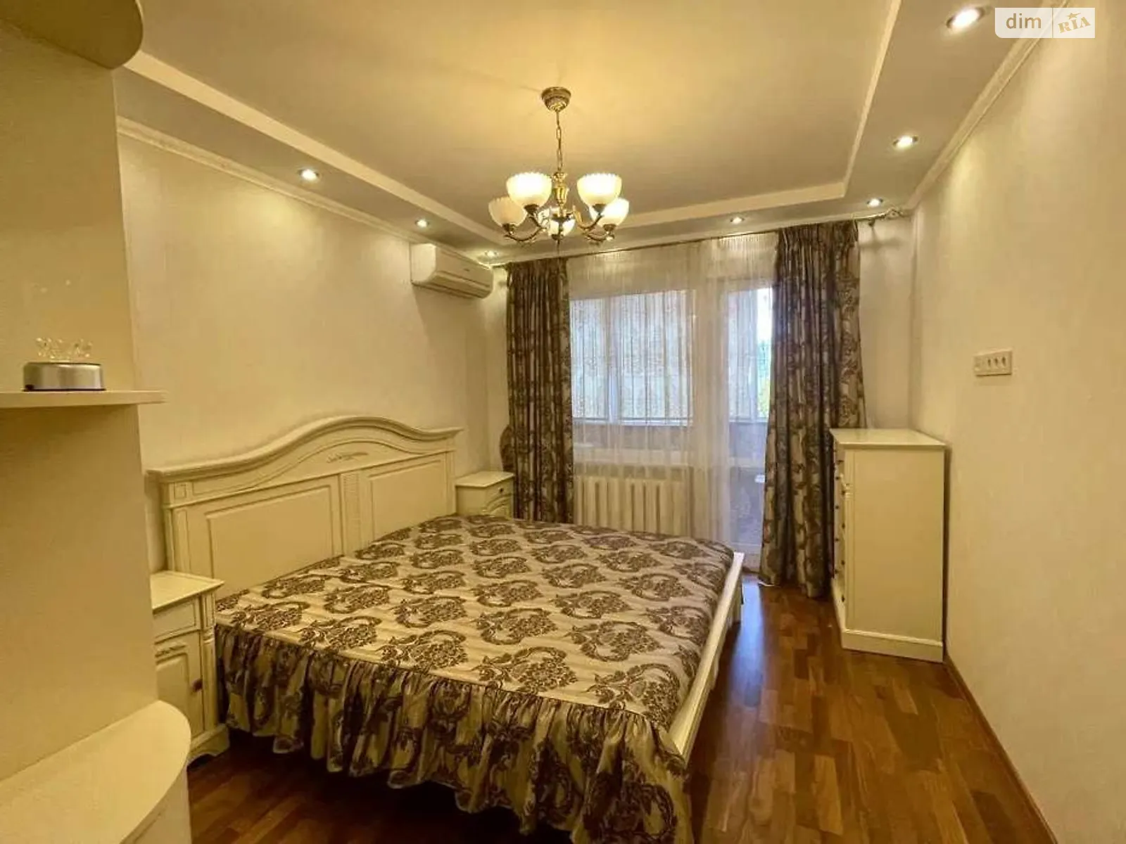 Здається в оренду 3-кімнатна квартира 64 кв. м у Одесі, вул. Варненська, 7/4 - фото 1