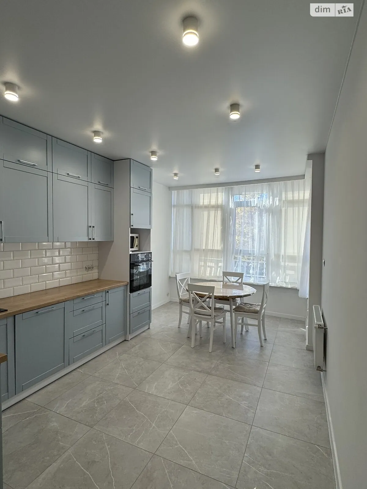 Сдается в аренду 2-комнатная квартира 87 кв. м в Одессе, просп. Леси Украинки, 19 корпус 2 - фото 1