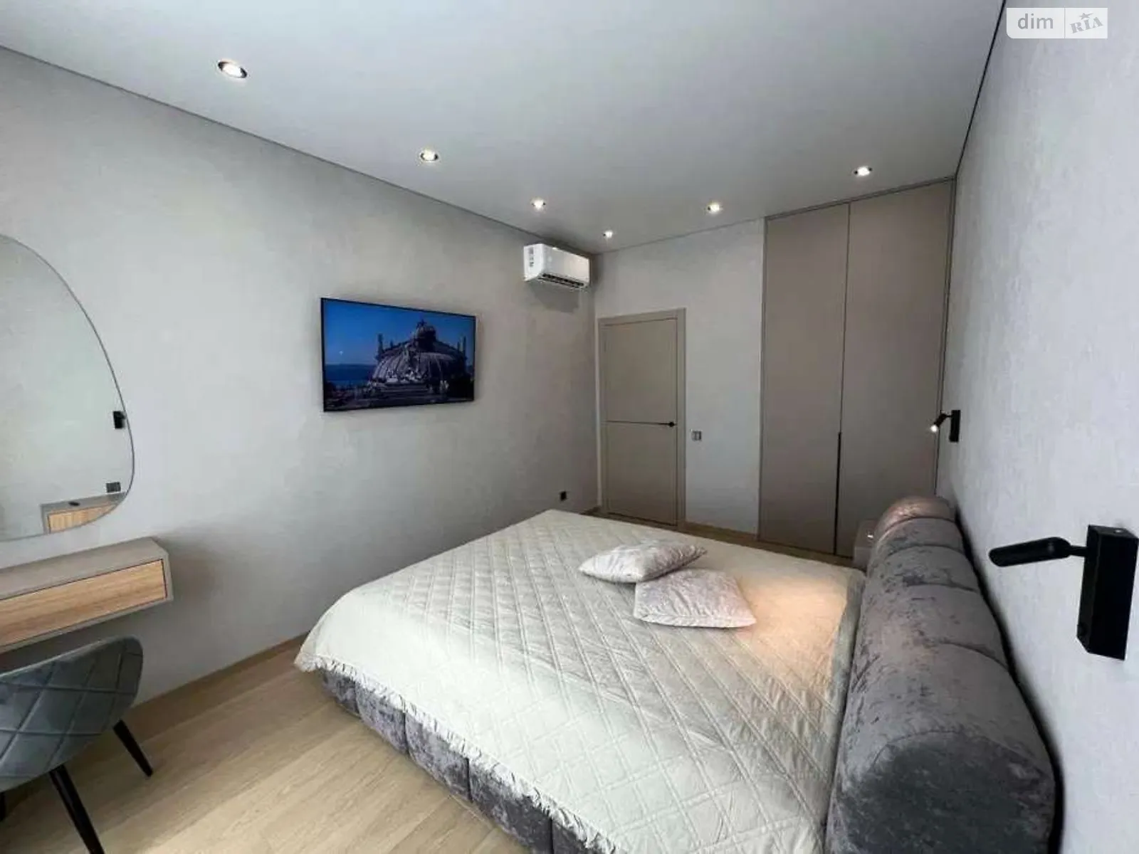 Сдается в аренду 2-комнатная квартира 45 кв. м в Одессе, пер. Курортный, 2 - фото 1