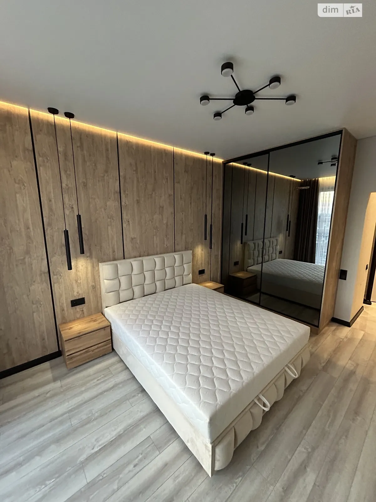 Сдается в аренду 1-комнатная квартира 40 кв. м в, цена: 18000 грн - фото 1