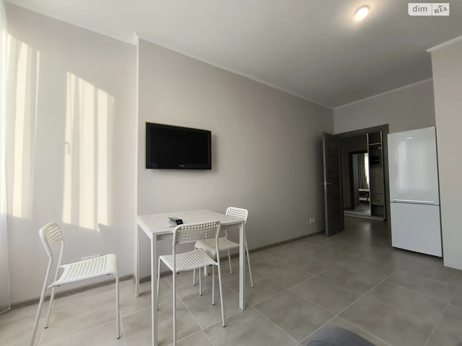 Здається в оренду 1-кімнатна квартира 42 кв. м у Києві, вул. Олександра Олеся, 5А - фото 1